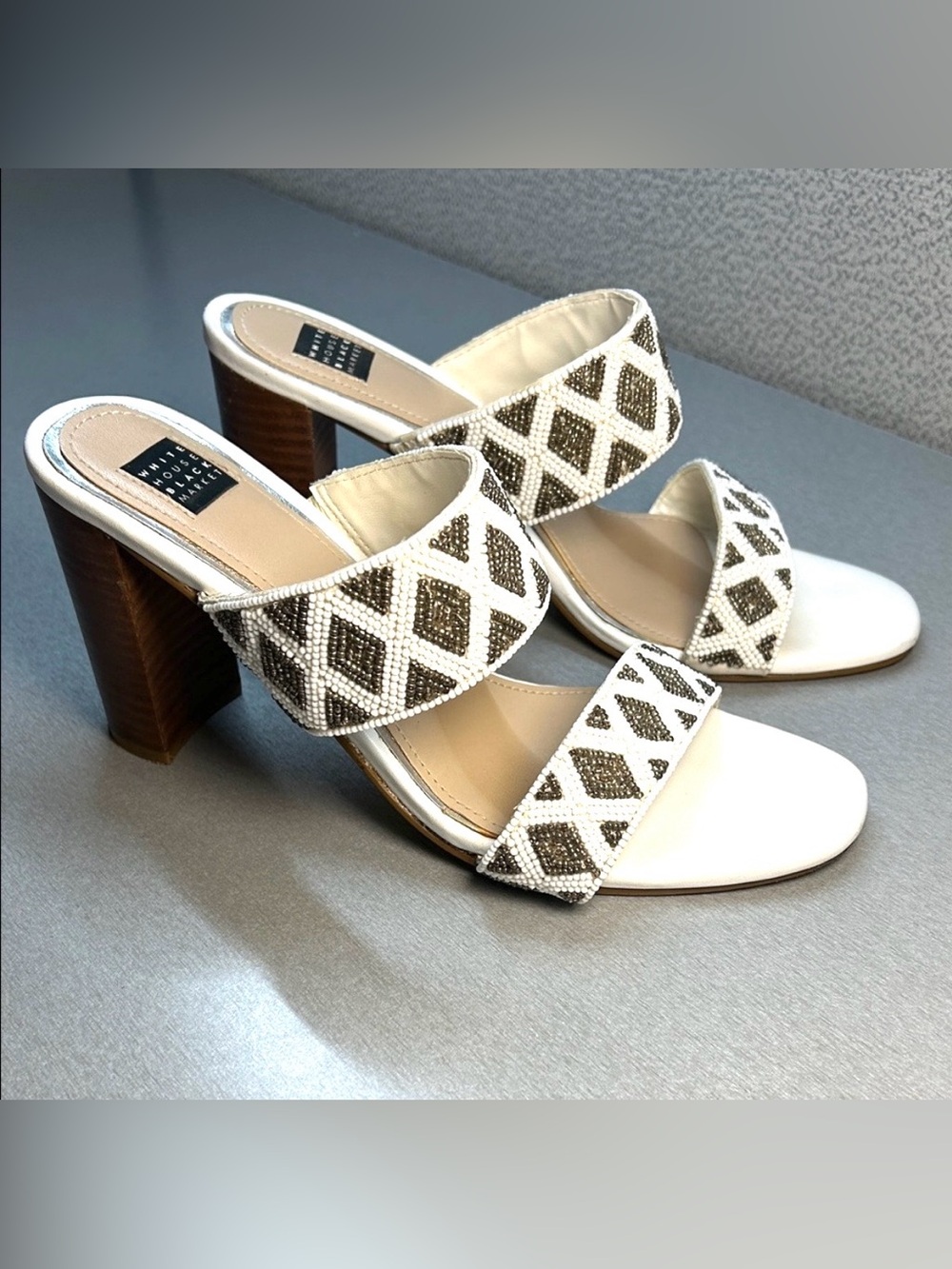 White House Black Market White Beaded Block Heel Sandals Women’s 7